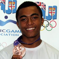 Naivalu out of Fiji relay team